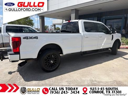 Certified 2022 Ford F250 Lariat w/ Black Appearance Package AWD/4WD image 3