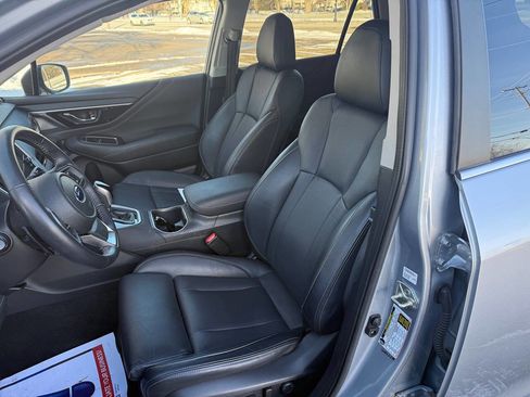 Used 2021 Subaru Outback Limited w/ Popular Package #2 image 11