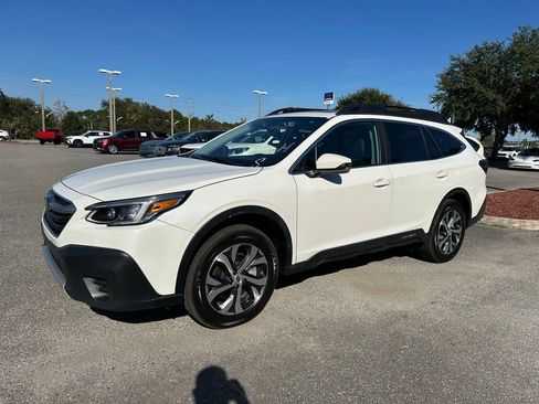 Used 2022 Subaru Outback Limited image 16