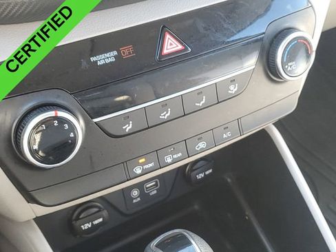 Used 2019 Hyundai Tucson SE image 17