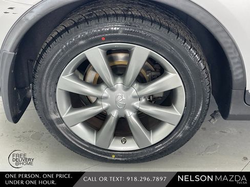 Used 2012 INFINITI EX35 Journey w/ Premium Pkg image 11