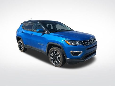 Used 2018 Jeep Compass Limited AWD/4WD image 2