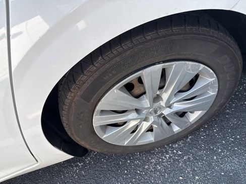 Used 2020 Nissan Sentra S FWD image 7