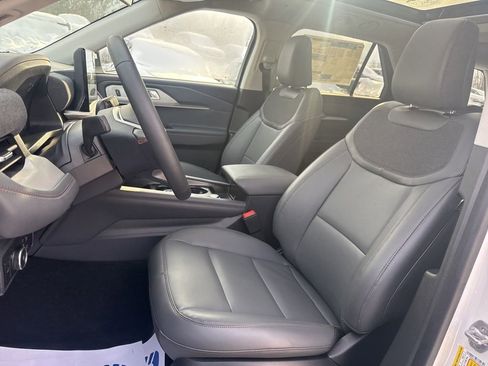 New 2026 Ford Explorer Active w/ Active Comfort Package image 14