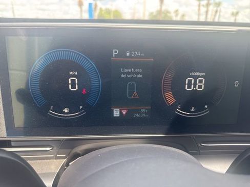 Used 2025 Hyundai Kona SEL image 12