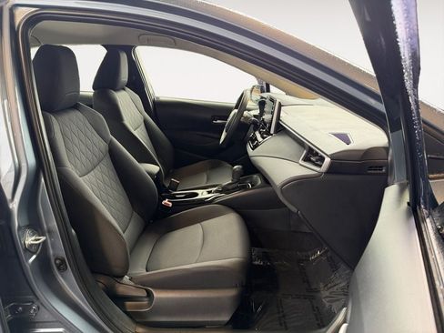 Used 2021 Toyota Corolla LE FWD image 24