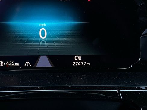 Used 2025 Volkswagen Atlas Cross Sport SE image 39