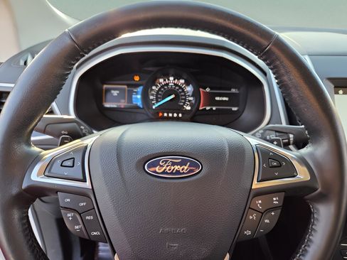 Used 2017 Ford Edge SEL w/ Equipment Group 201A FWD image 22