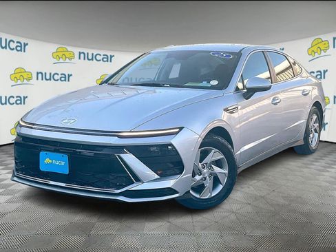 Certified 2025 Hyundai Sonata SE image 6
