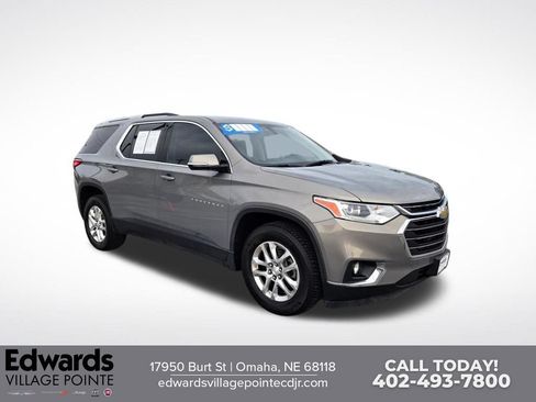 Used 2018 Chevrolet Traverse LT AWD/4WD image 1