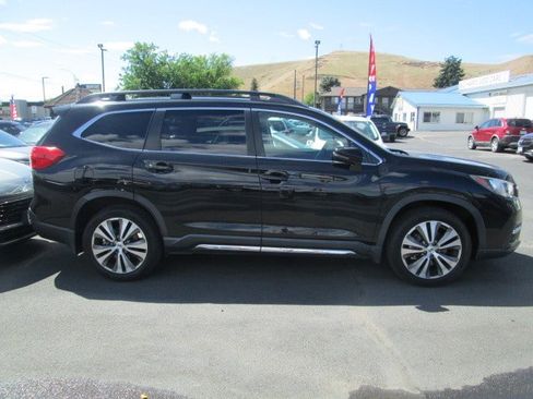 Used 2019 Subaru Ascent Limited AWD/4WD image 2