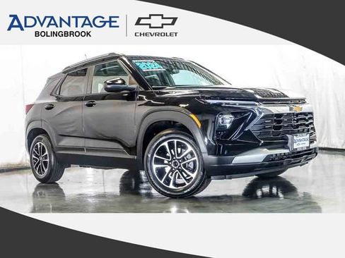 Certified 2024 Chevrolet TrailBlazer LT w/ LT Cold Weather Package FWD image 1