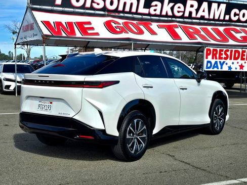 Used 2025 Lexus RZ 300e w/ Accessory Package (2T) image 4