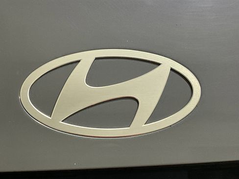 Used 2024 Hyundai Sonata SEL w/ Convenience Package image 9