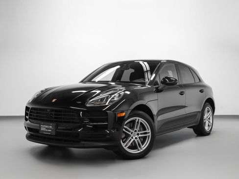 Certified 2021 Porsche Macan AWD/4WD image 1
