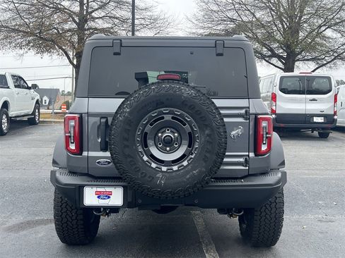 New 2025 Ford Bronco Badlands image 26