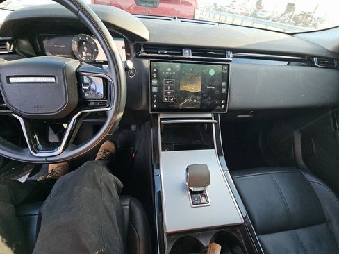 Used 2024 Land Rover Range Rover Velar S image 6