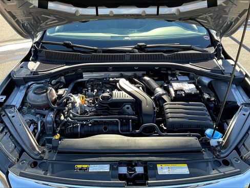 Used 2024 Volkswagen Jetta SE FWD image 29