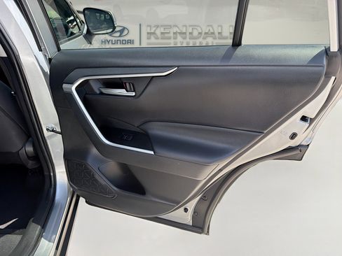 Used 2024 Toyota RAV4 XLE FWD image 28