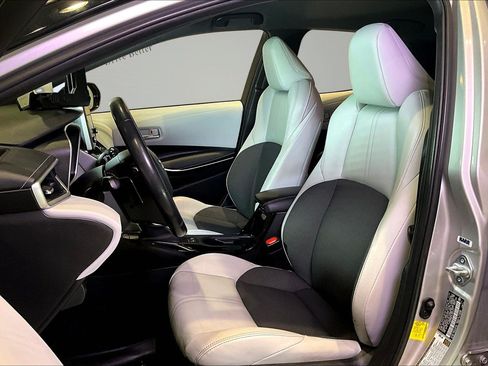 Used 2020 Toyota Corolla XSE FWD image 21