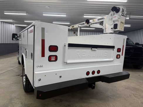 Used 2016 Ford F450 XL w/ Power Equipment Group image 7