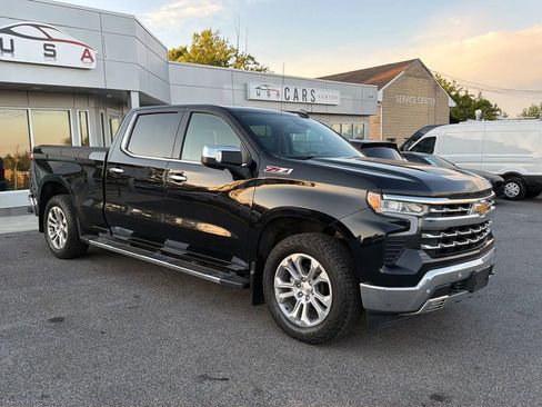 Used 2024 Chevrolet Silverado 1500 LTZ AWD/4WD image 7
