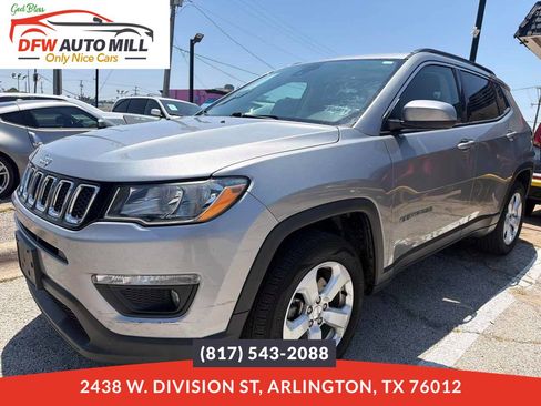 Used 2019 Jeep Compass Latitude w/ Safety & Security Group AWD/4WD image 1