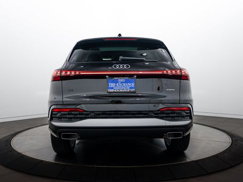 Used 2025 Audi Q5 Premium Plus w/ Premium Plus AWD/4WD image 22