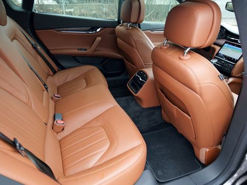 Certified 2023 Maserati Quattroporte Modena Q4 AWD/4WD image 31