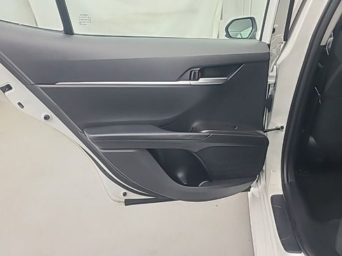 Used 2024 Toyota Camry LE image 18