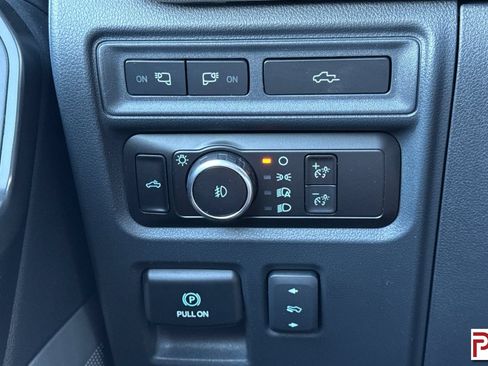 Used 2023 Ford F150 Raptor w/ Raptor Carbon Fibre Package AWD/4WD image 32
