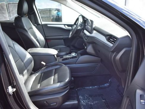 Used 2023 Ford Escape Platinum AWD/4WD image 43