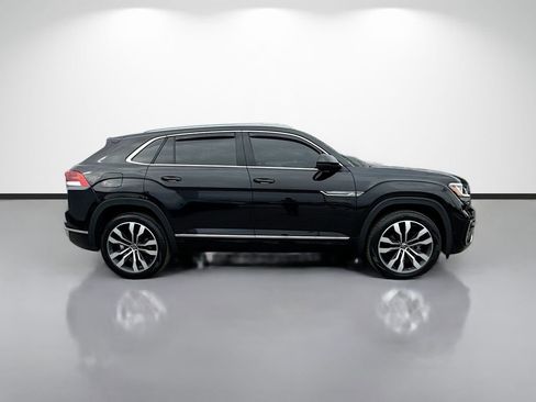 Used 2023 Volkswagen Atlas Cross Sport SEL Premium R-Line AWD/4WD image 2