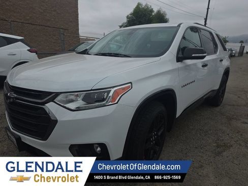 Used 2019 Chevrolet Traverse Premier w/ Redline Edition FWD image 1