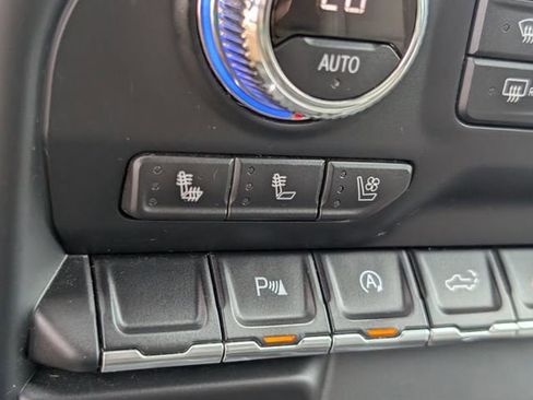 Used 2020 GMC Sierra 1500 SLT image 17