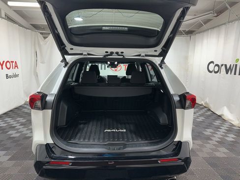Used 2025 Toyota RAV4 SE image 14