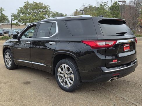 Used 2020 Chevrolet Traverse Premier image 6