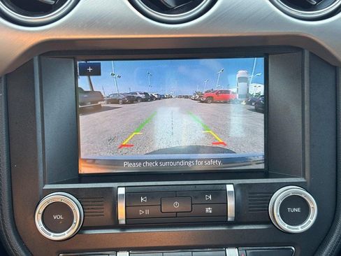 Used 2022 Ford Mustang GT Premium w/ Equipment Group 401A RWD image 22