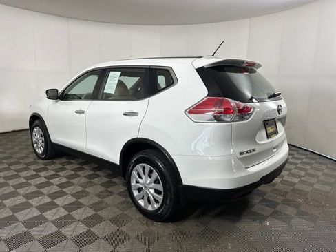Used 2015 Nissan Rogue S image 5