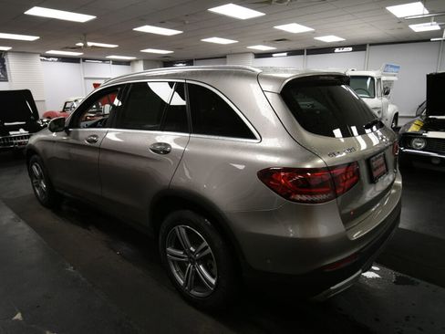 Used 2021 Mercedes-Benz GLC 300 4MATIC image 6