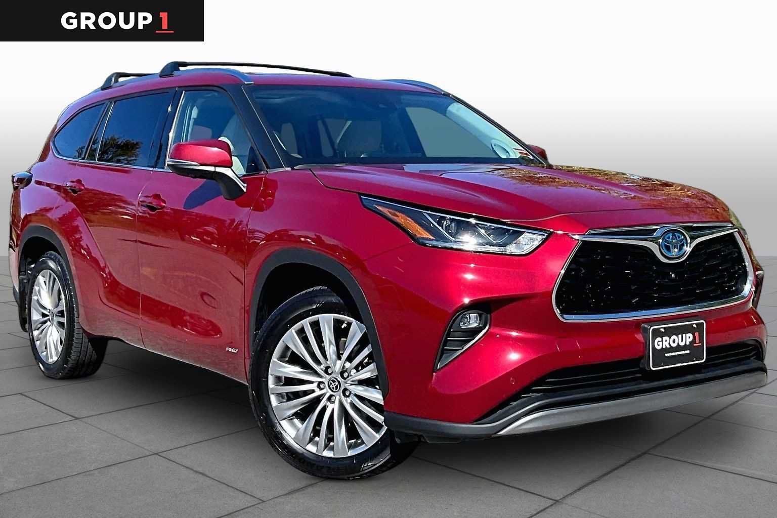 Used 2023 Toyota Highlander Platinum AWD/4WD image 3