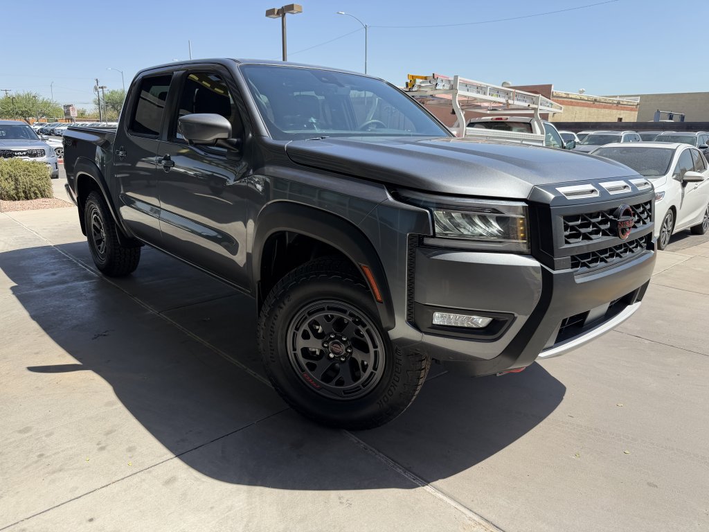 Used 2025 Nissan Frontier PRO-4X w/ Pro Premium Package AWD/4WD image 6