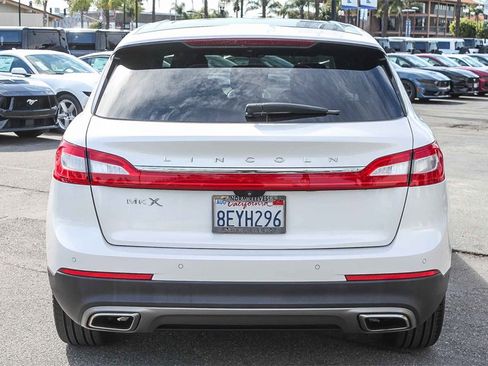 Used 2018 Lincoln MKX Reserve w/ Driver Assistance Package image 7