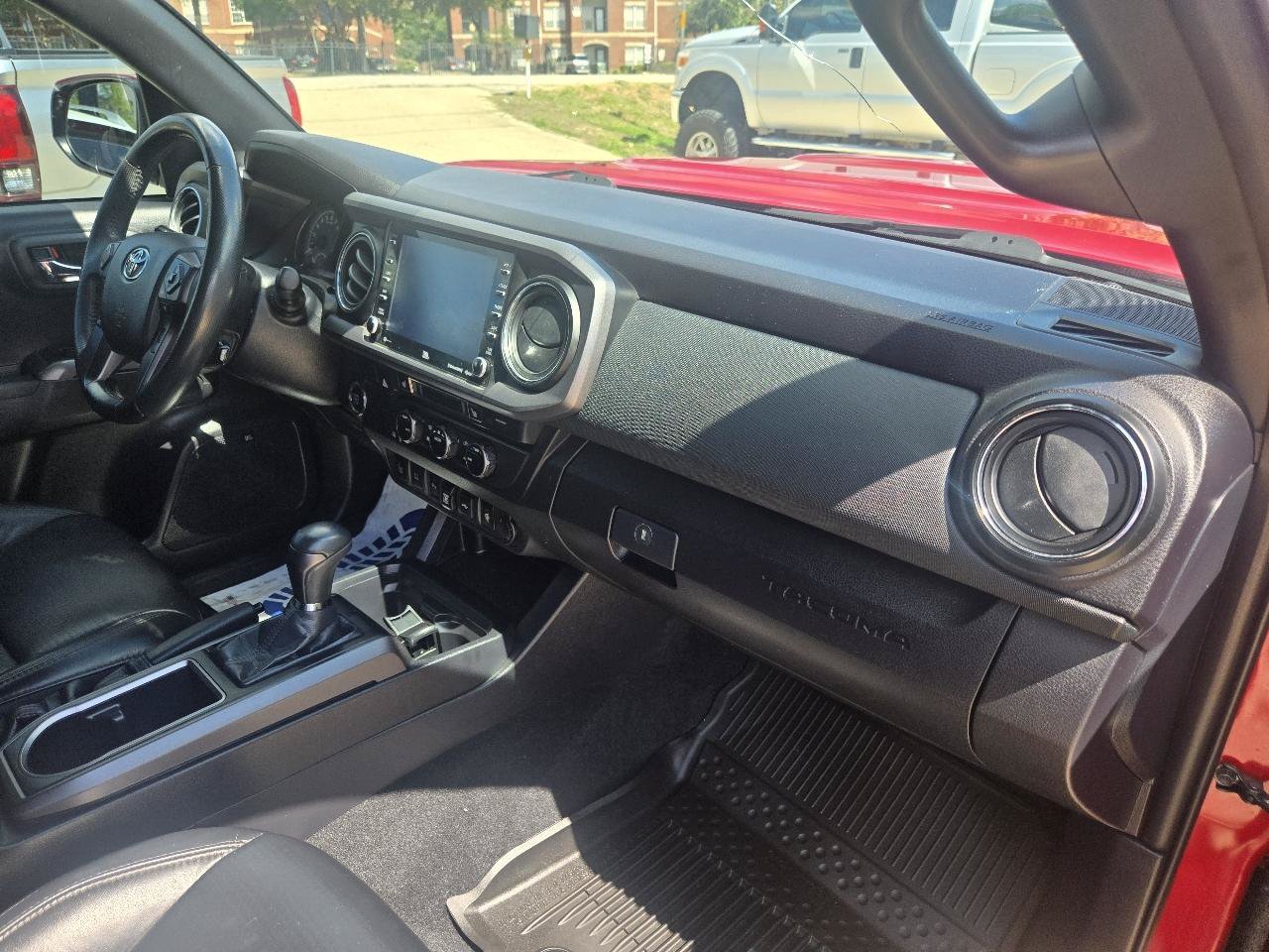 Used 2020 Toyota Tacoma TRD Sport w/ TRD Premium Sport Package RWD image 24