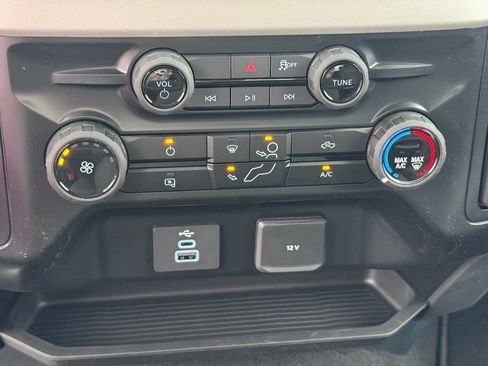 New 2026 Ford F250 XLT w/ FX4 Off-Road Package image 29