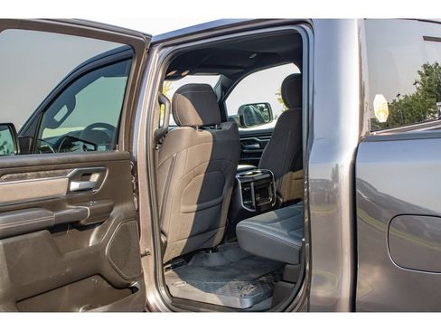 Used 2023 RAM 1500 Big Horn AWD/4WD image 14
