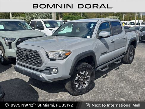 Used 2020 Toyota Tacoma TRD Off-Road image 1