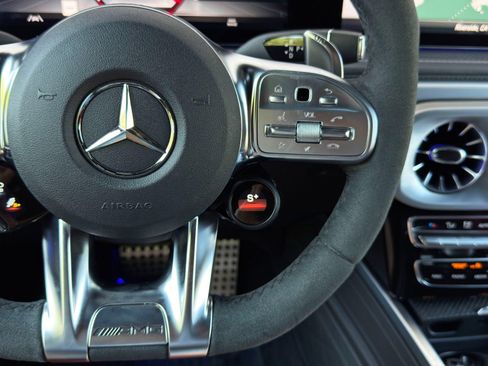 Used 2022 Mercedes-Benz G 63 AMG Squared image 25