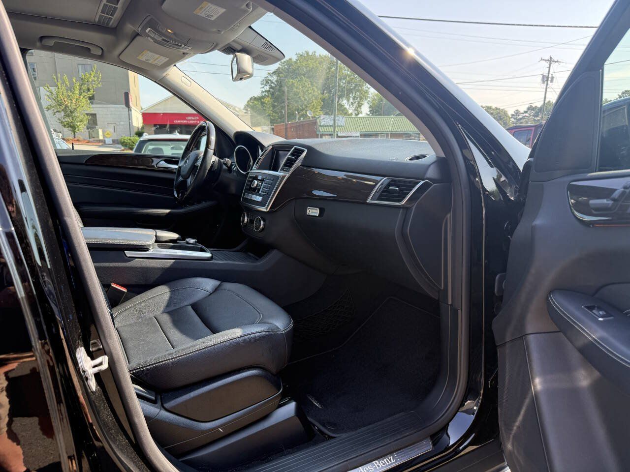 Used 2014 Mercedes-Benz ML 350 4MATIC image 21