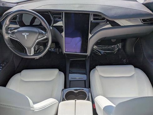 Used 2021 Tesla Model S Long Range Plus image 19